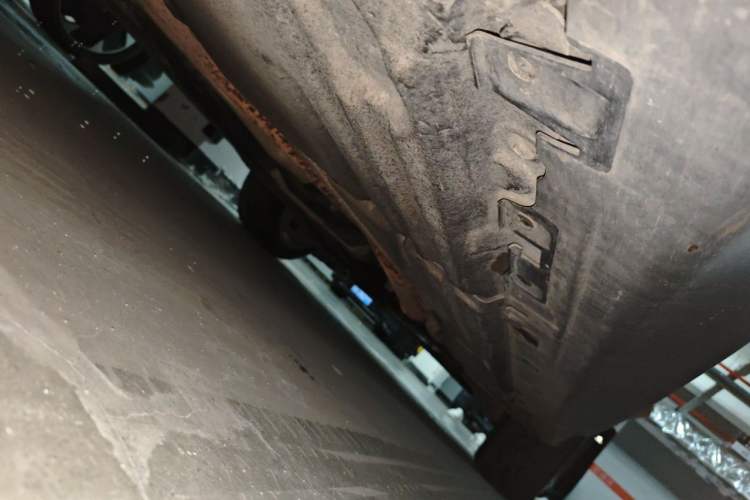 Used BMW X5 2014 xDrive35i Elegant Edition Chassis Rear Right