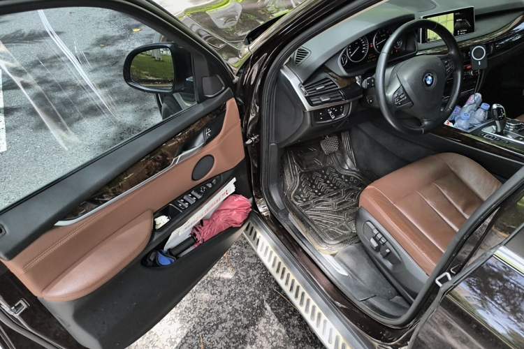 Used BMW X5 2014 xDrive35i Elegant Edition Driver Seat