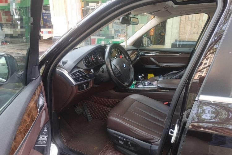 Used BMW X5 2014 xDrive35i Elegant Edition Driver Seat