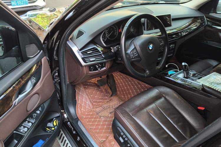 Used BMW X5 2014 xDrive35i Elegant Edition Driver Seat