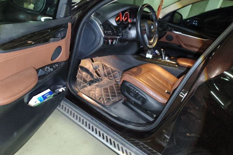 Used BMW X5 2014 xDrive35i Luxury Edition Driver Seat