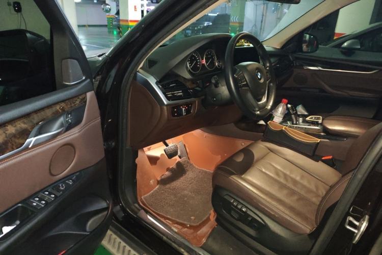 Used BMW X5 2014 xDrive35i Elegant Edition Driver Seat