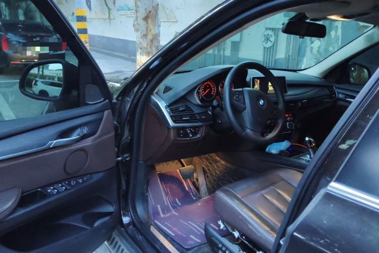 Used BMW X5 2014 xDrive35i Elegant Edition Driver Seat