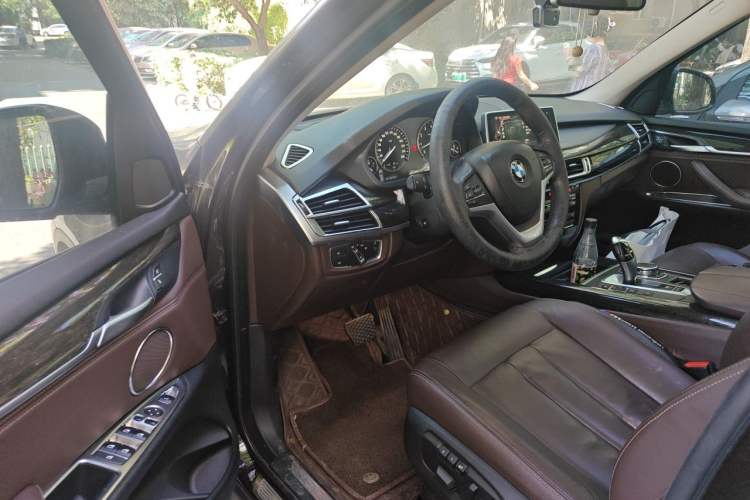 Used BMW X5 2014 xDrive35i Leading Model Driver Seat