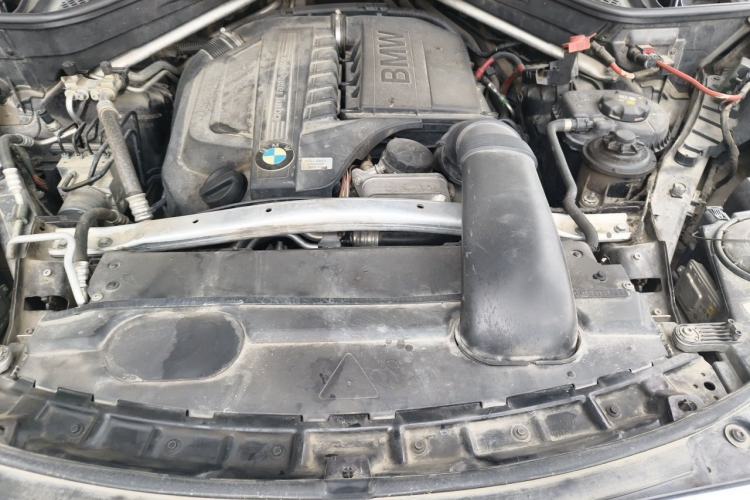 Used BMW X5 2014 xDrive35i Elegant Edition Engine Bay