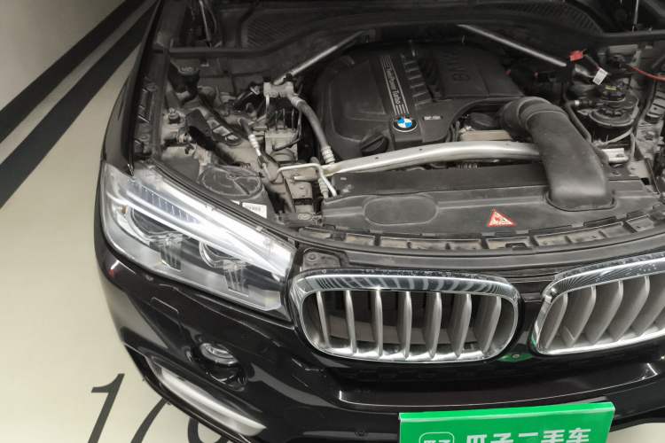 Used BMW X5  Engine Bay Right