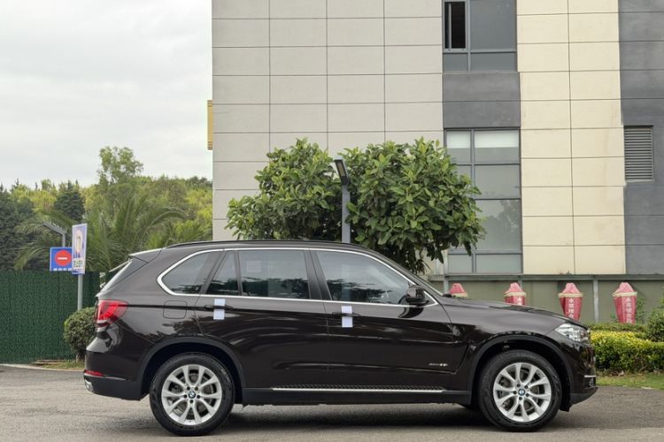 Used BMW X5 2014 xDrive35i Elegant Edition Exterior 12