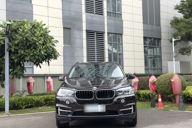 Used BMW X5 2014 xDrive35i Elegant Edition Exterior 2