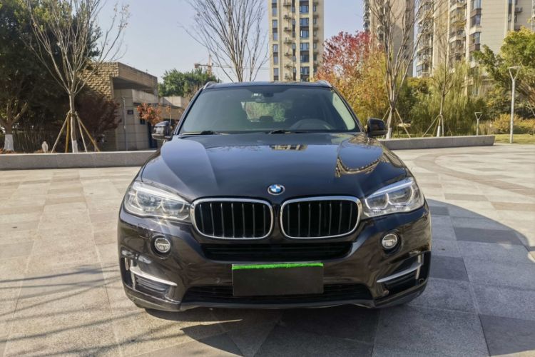 Used BMW X5 2014 xDrive35i Elegant Edition Exterior 2