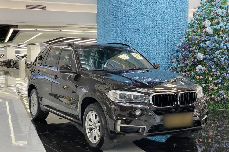 Used BMW X5 2014 xDrive35i Elegant Edition Exterior 2