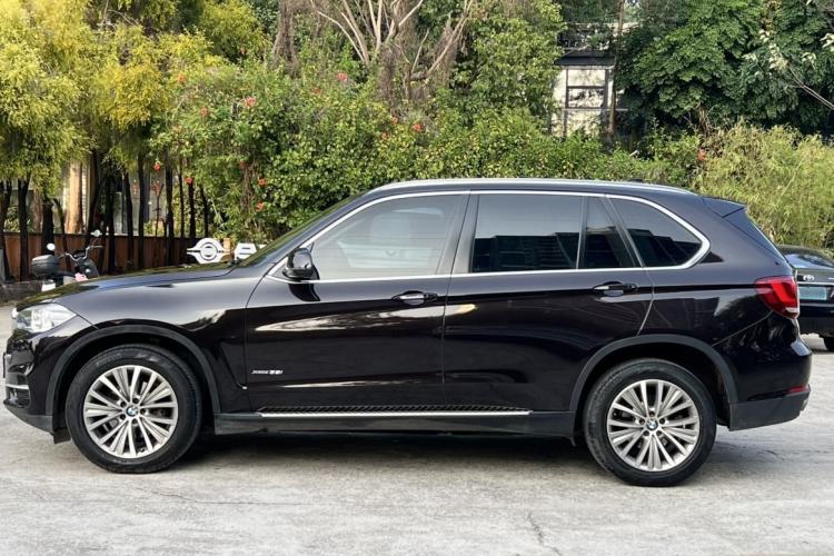 Used BMW X5 2014 xDrive35i Leading Model Exterior 4