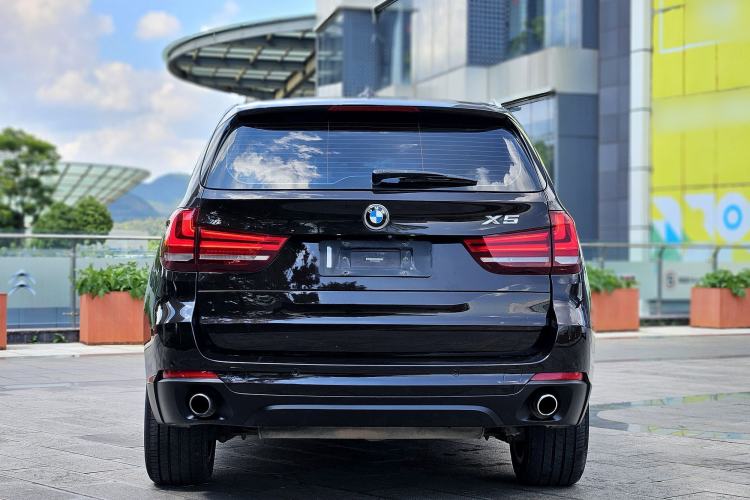 Used BMW X5 2014 xDrive35i Leading Model Exterior 4
