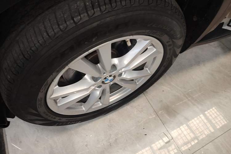 Used BMW X5 2014 xDrive35i Elegant Edition Exterior 4