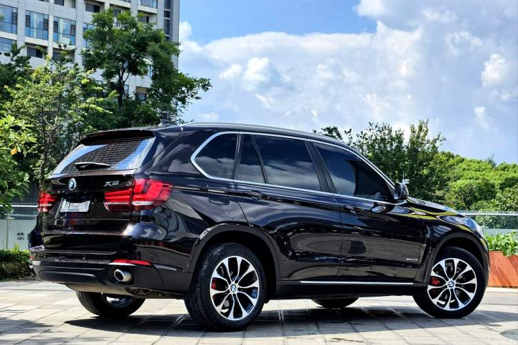 Used BMW X5 2014 xDrive35i Leading Model Exterior 5