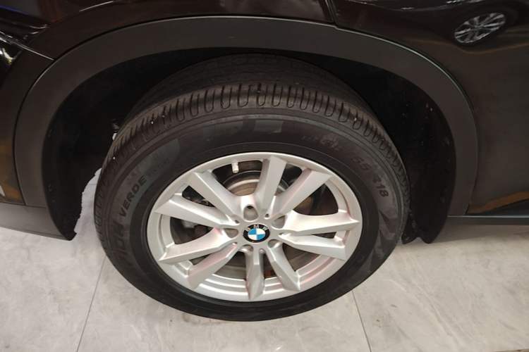 Used BMW X5 2014 xDrive35i Elegant Edition Exterior 5