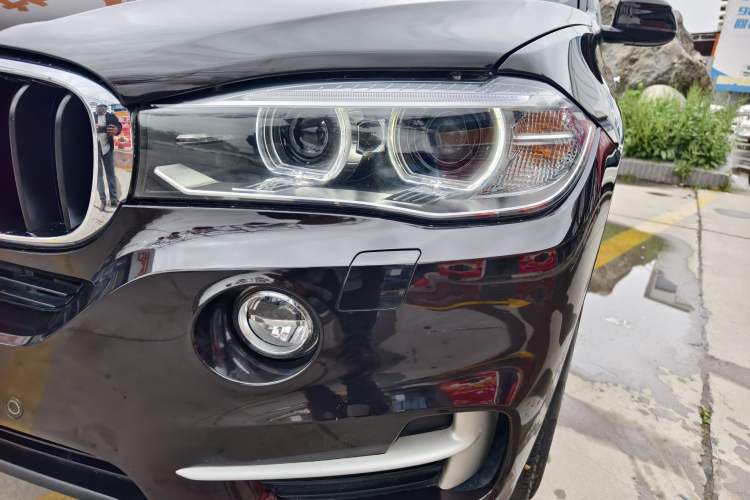 Used BMW X5 2014 xDrive35i Leading Model Exterior 7