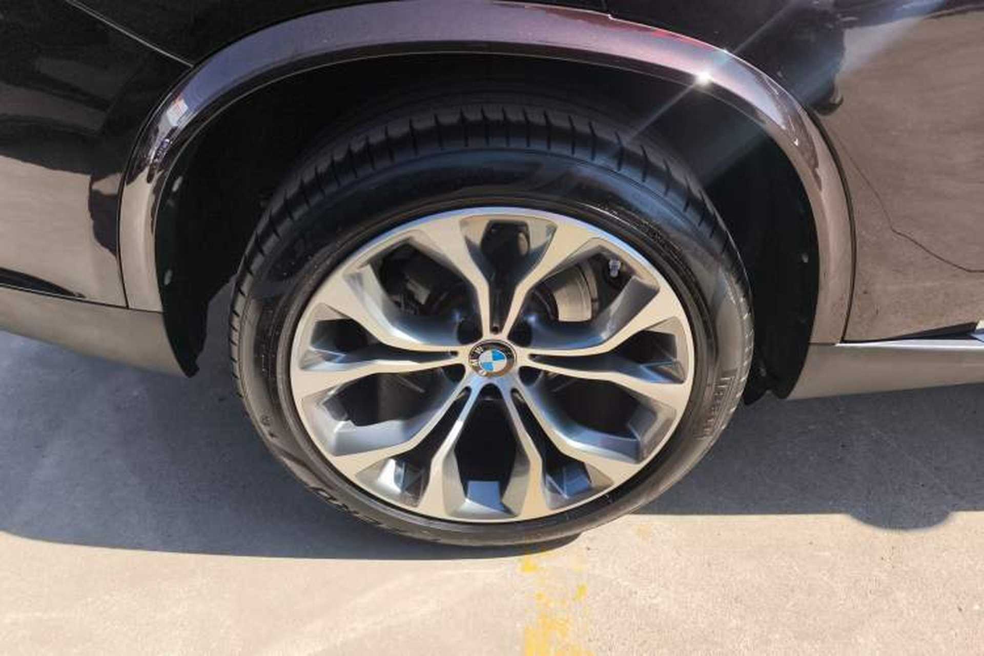 Used BMW X5 2014 xDrive35i Elegant Edition Exterior 8