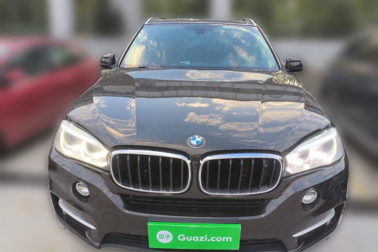 Used BMW X5 2014 xDrive35i Luxury Edition Front