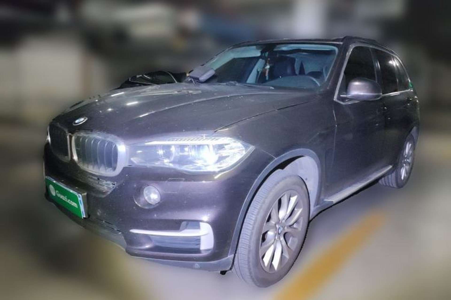 Used BMW X5 2014 xDrive35i Leading Model Front Left 45 Deg