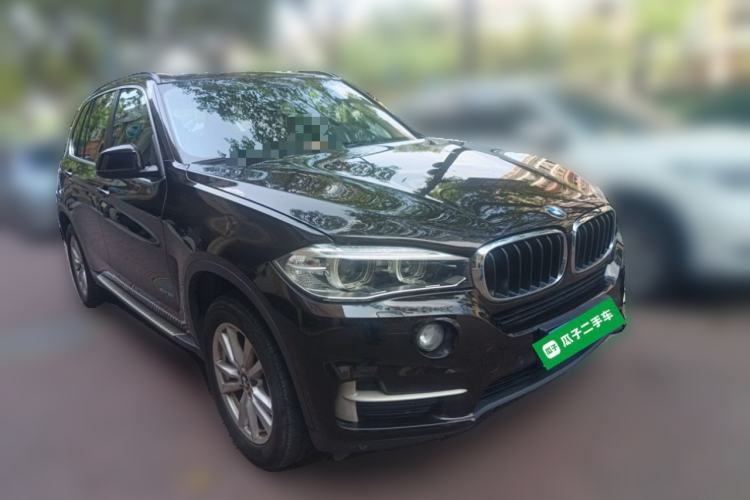 Used BMW X5 2014 xDrive35i Elegant Edition Front Right 45 Deg