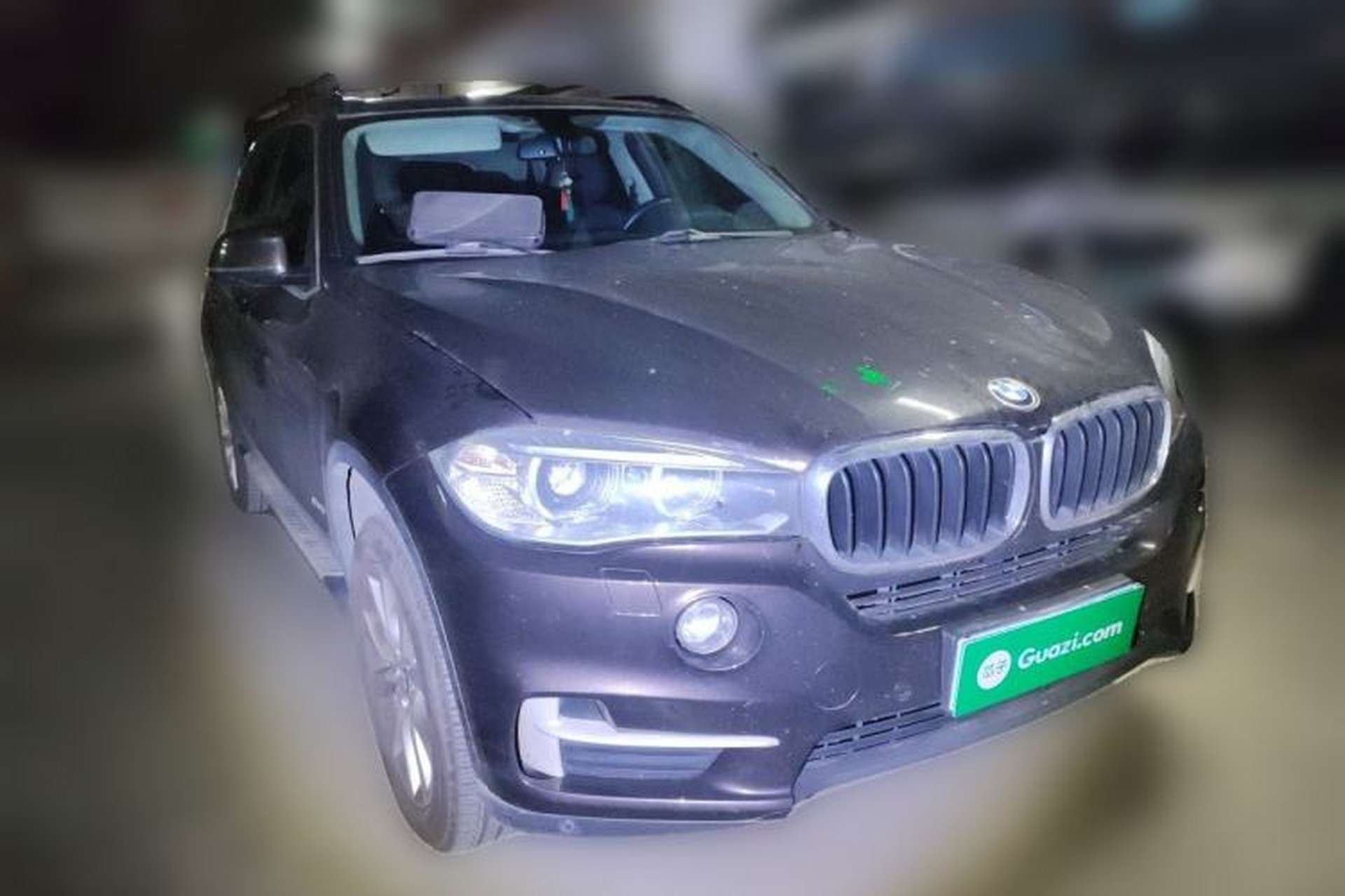 Used BMW X5 2014 xDrive35i Leading Model Front Right 45 Deg