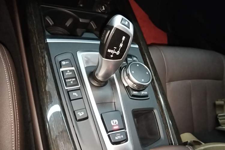 Used BMW X5 2014 xDrive35i Leading Model Gear Lever