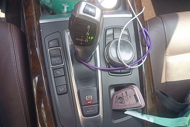 Used BMW X5 2014 xDrive35i Elegant Edition Gear Lever