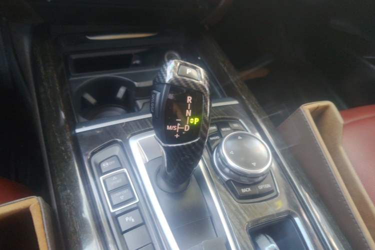 Used BMW X5 2014 xDrive35i Leading Model Gear Lever