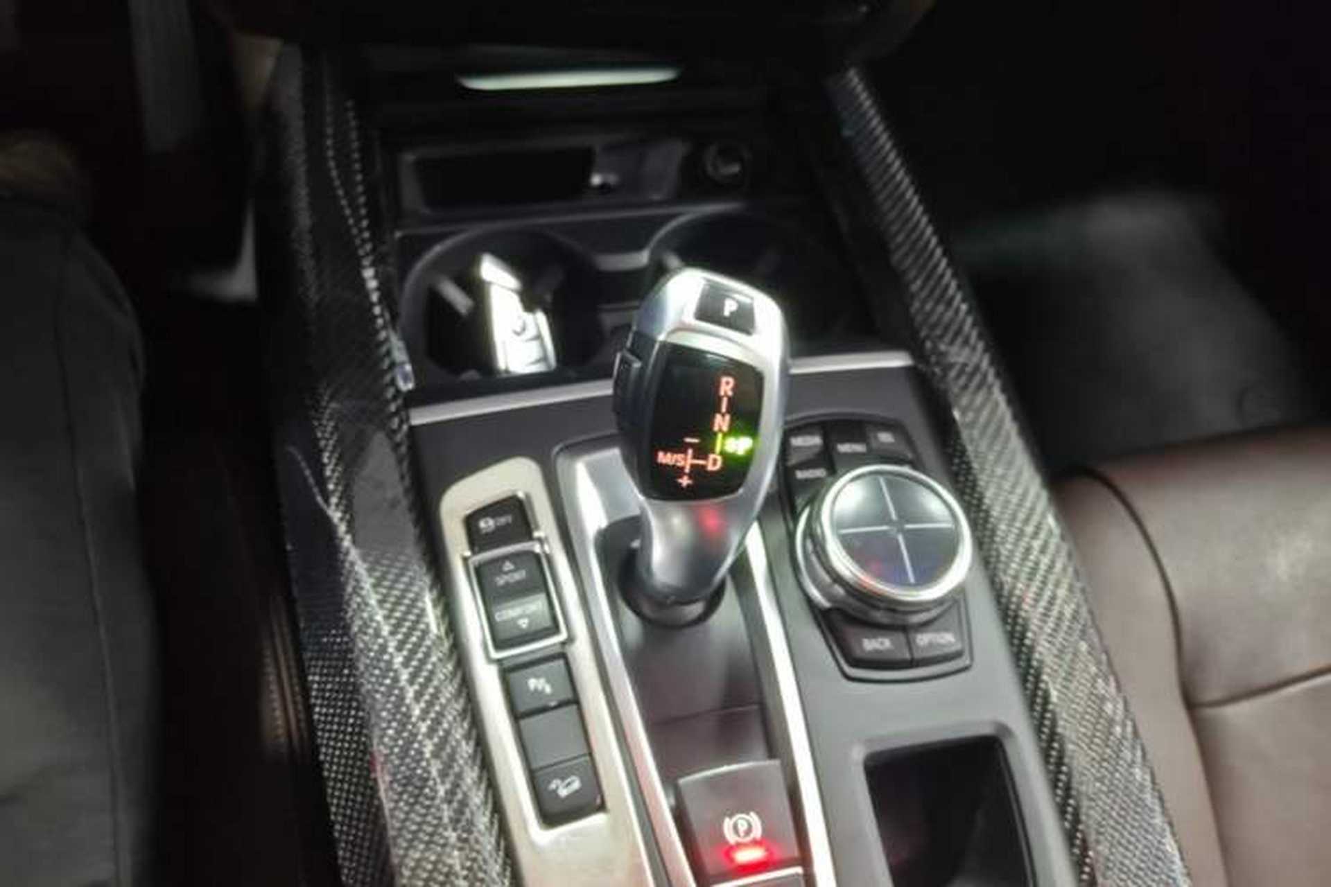 Used BMW X5 2014 xDrive30d Gear Lever