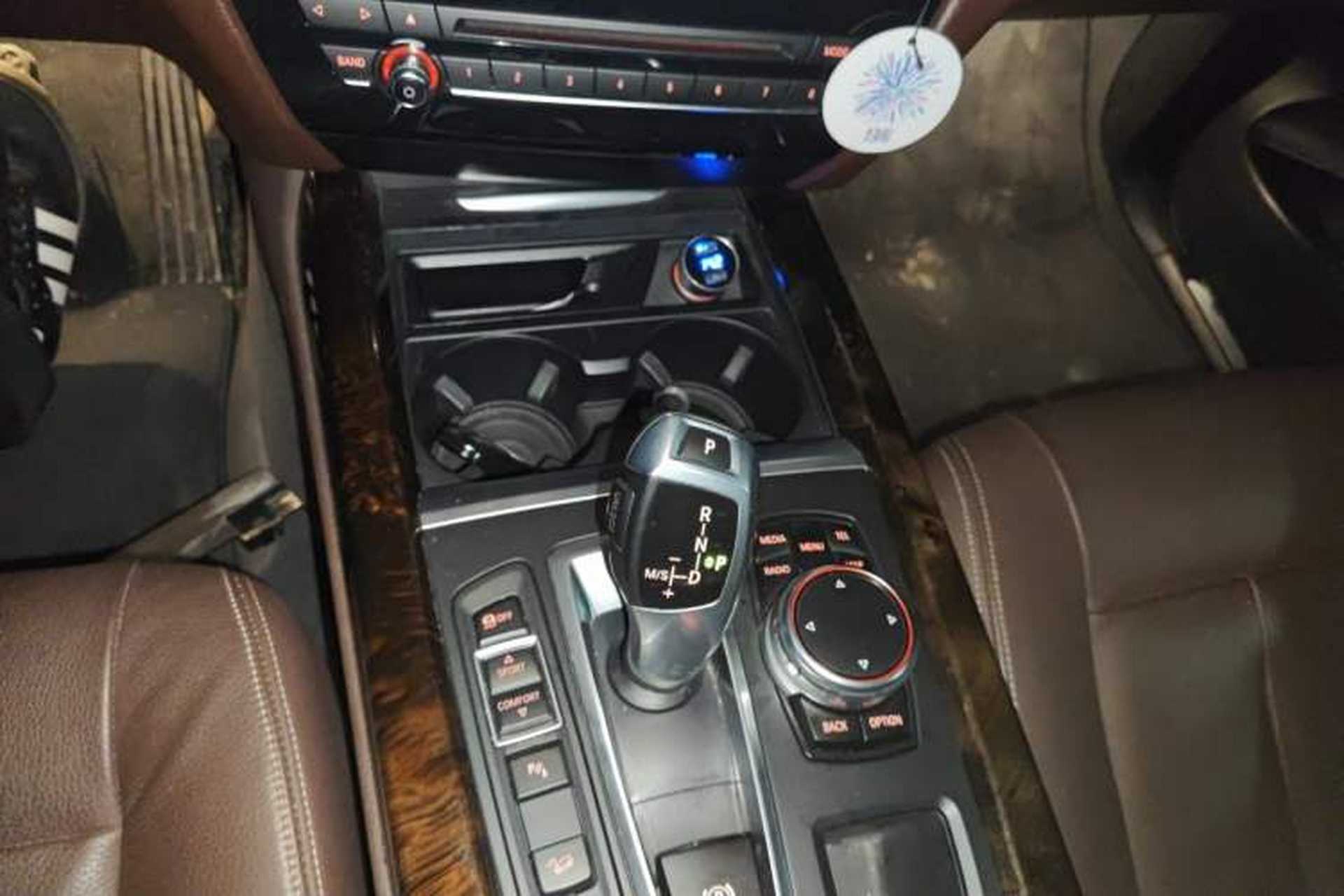 Used BMW X5 2014 xDrive35i Elegant Edition Gear Lever
