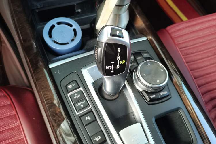 Used BMW X5 2014 xDrive35i Elegant Edition Gear Lever