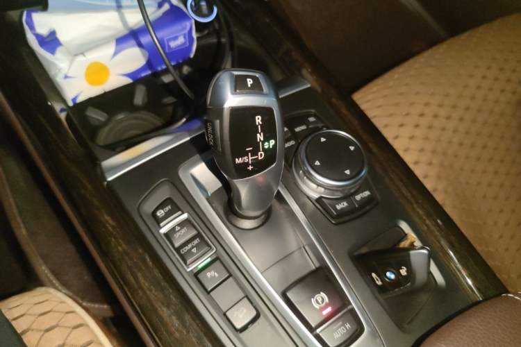 Used BMW X5 2014 xDrive35i Leading Model Gear Lever