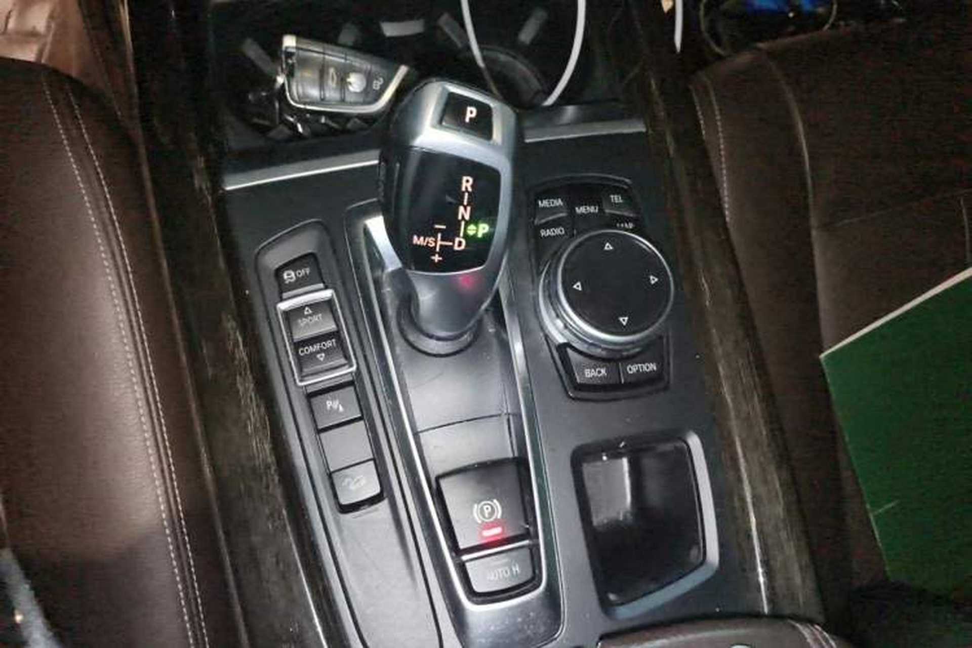 Used BMW X5  Gear Lever