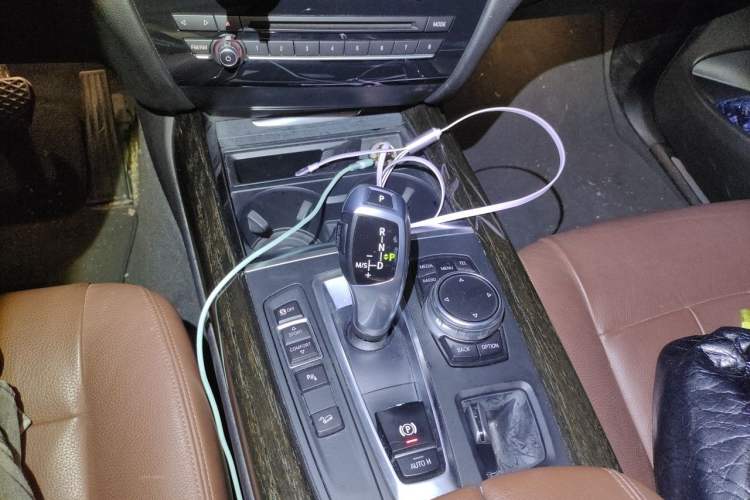 Used BMW X5 2014 xDrive35i Leading Model Gear Lever