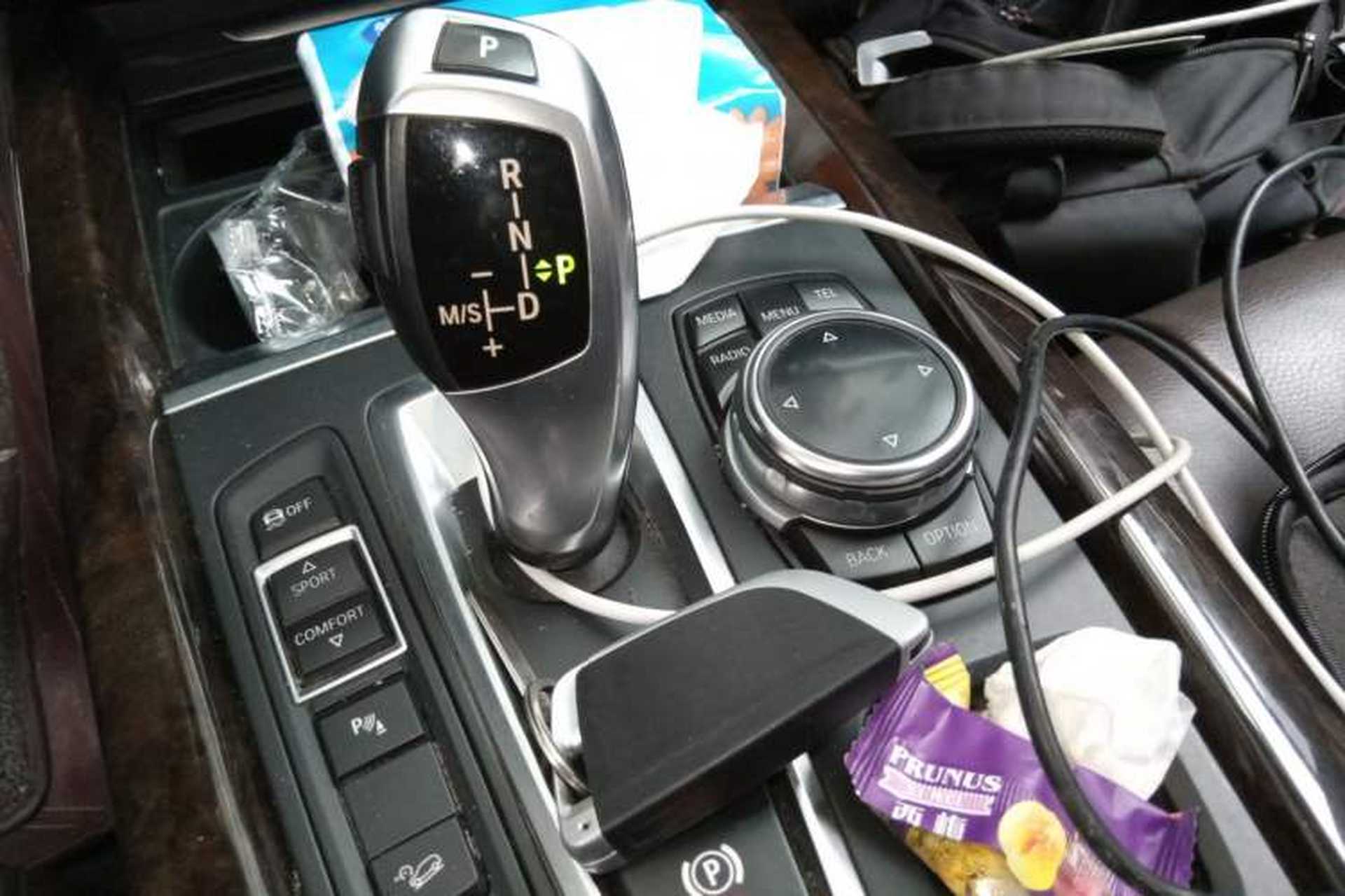 Used BMW X5 2014 xDrive35i Elegant Edition Gear Lever
