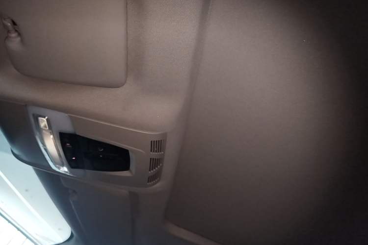 Used BMW X5 2014 xDrive35i Leading Model Headliner