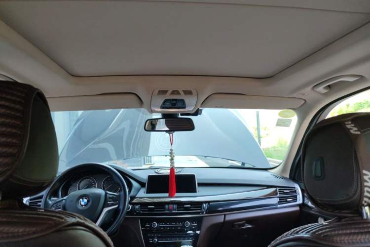 Used BMW X5 2014 xDrive35i Leading Model Headliner