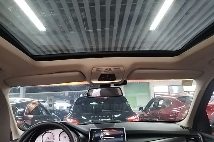Used BMW X5 2014 xDrive35i Elegant Edition Headliner