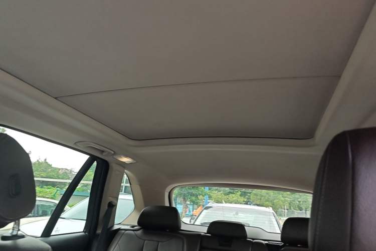 Used BMW X5 2014 xDrive35i Leading Model Headliner