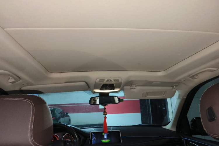Used BMW X5 2014 xDrive35i Leading Model Headliner