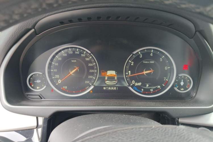 Used BMW X5 2014 xDrive35i Elegant Edition Instrument Cluster