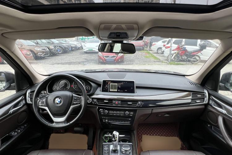 Used BMW X5 2014 xDrive35i Elegant Edition Interior 2