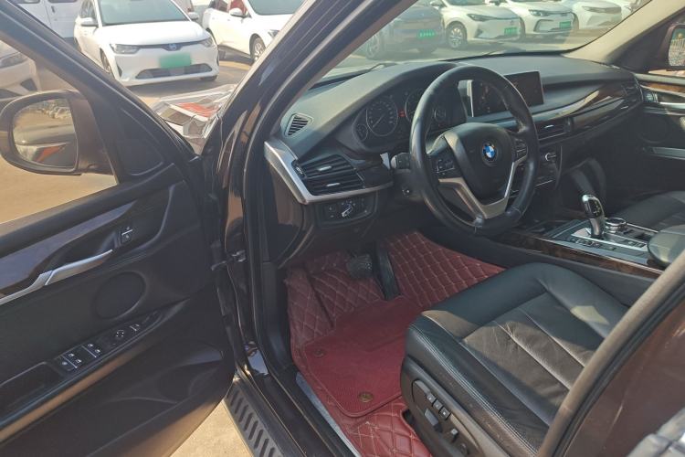 Used BMW X5 2014 xDrive35i Elegant Edition Interior 3