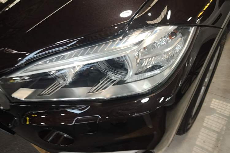 Used BMW X5 2014 xDrive35i Elegant Edition Left Front Headlight