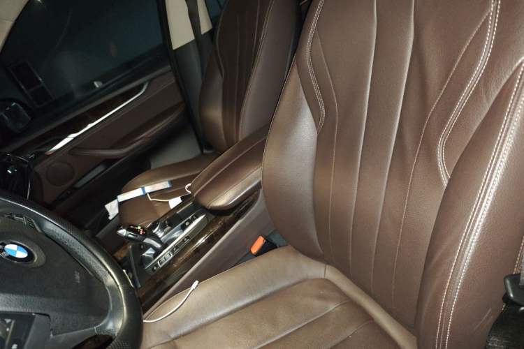 Used BMW X5 2014 xDrive35i Elegant Edition Left Front Seat