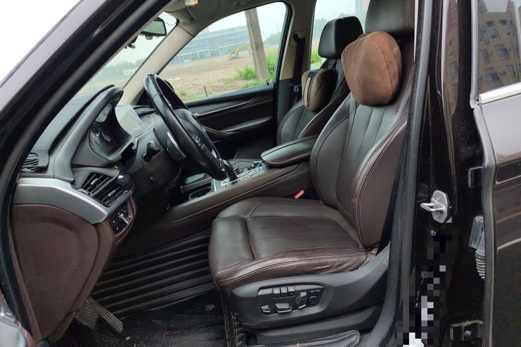Used BMW X5 2014 xDrive35i Luxury Edition Left Front Seat