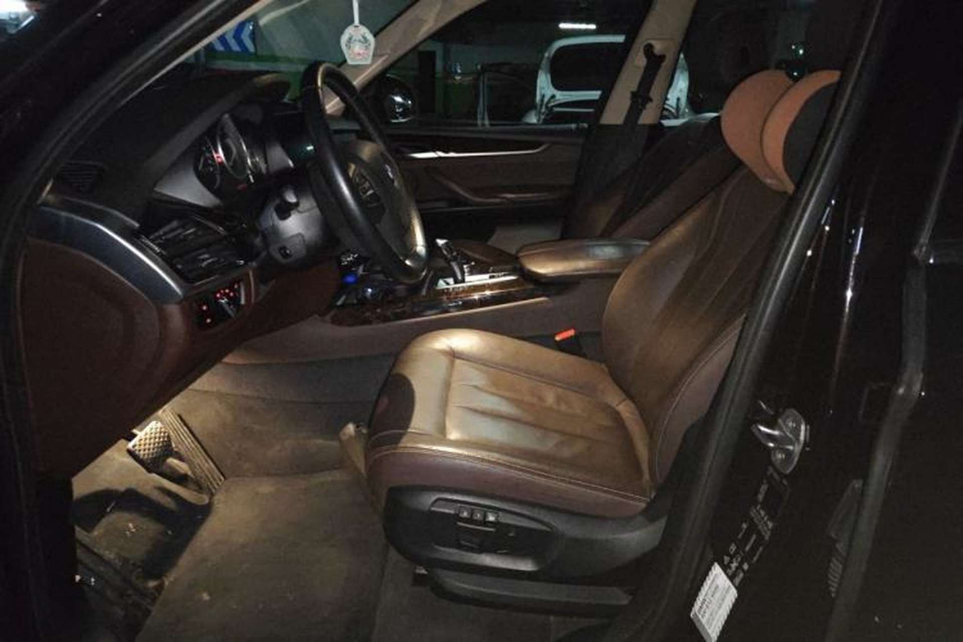 Used BMW X5 2014 xDrive35i Elegant Edition Left Front Seat
