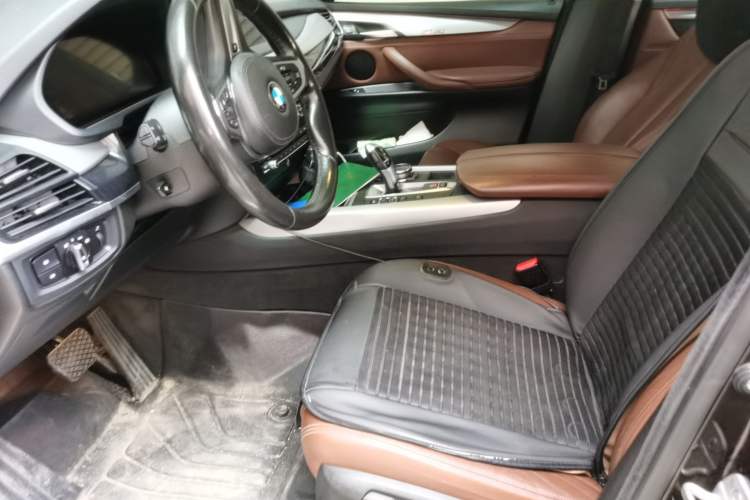 Used BMW X5 2014 xDrive35i Gasoline 5-seater U.S. specification Left Front Seat