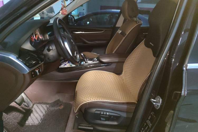 Used BMW X5 2014 xDrive35i Leading Model Left Front Seat