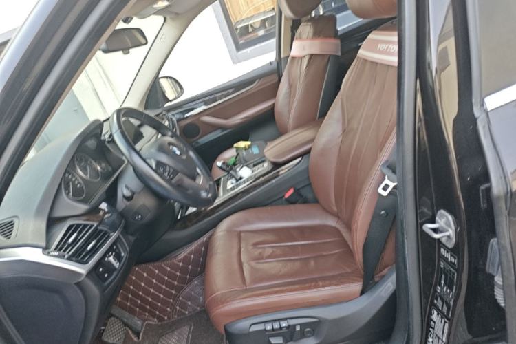 Used BMW X5 2014 xDrive35i Elegant Edition Left Front Seat